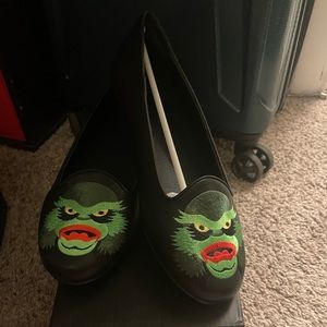 Strange Cvlt creature flats